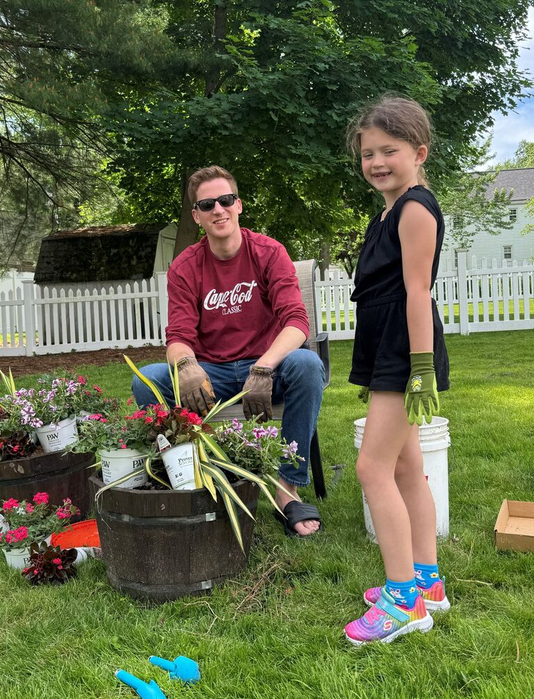 Steve and Zoey ring in Summer by doing some gardening. Zoey got her own gardening gloves and gardening tools and ended up planting the most beautiful whiskey barrels for the yard. 