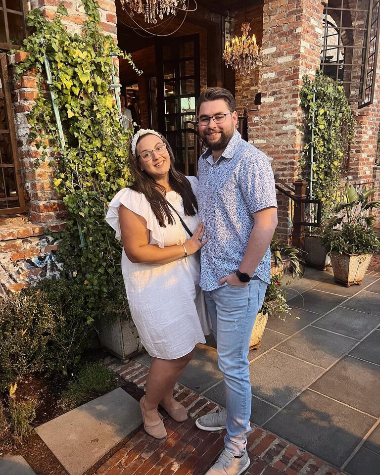 Rosanna and Steve celebrate 6 Months until "I DO!" and cannot wait to continue to share the celebrations with you all until the big day! 