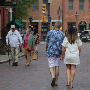Gallery Photo 12