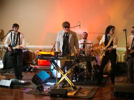 The Charleston Wedding Band - Cover Band - Charleston, SC - Hero Gallery 4