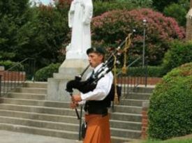 American Bagpiper - Nathan Mann - Celtic Bagpiper - Lexington, KY - Hero Gallery 1