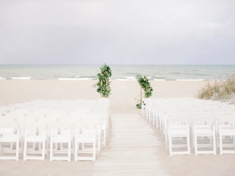 13 Palm Beach Wedding Venues to Unveil Your Love Story