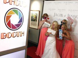 Party Picturebooth - Photo Booth - Sun Prairie, WI - Hero Gallery 1