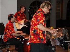 Dano's Island Sounds - Steel Drum Band - San Diego, CA - Hero Gallery 3