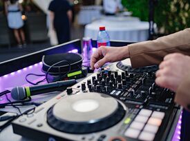 Atlanta Music Pros - DJ - Atlanta, GA - Hero Gallery 4