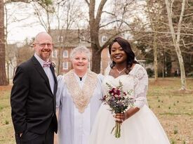 Marriage Officiant, Gail Olberg - Wedding Officiant - Richmond, VA - Hero Gallery 1