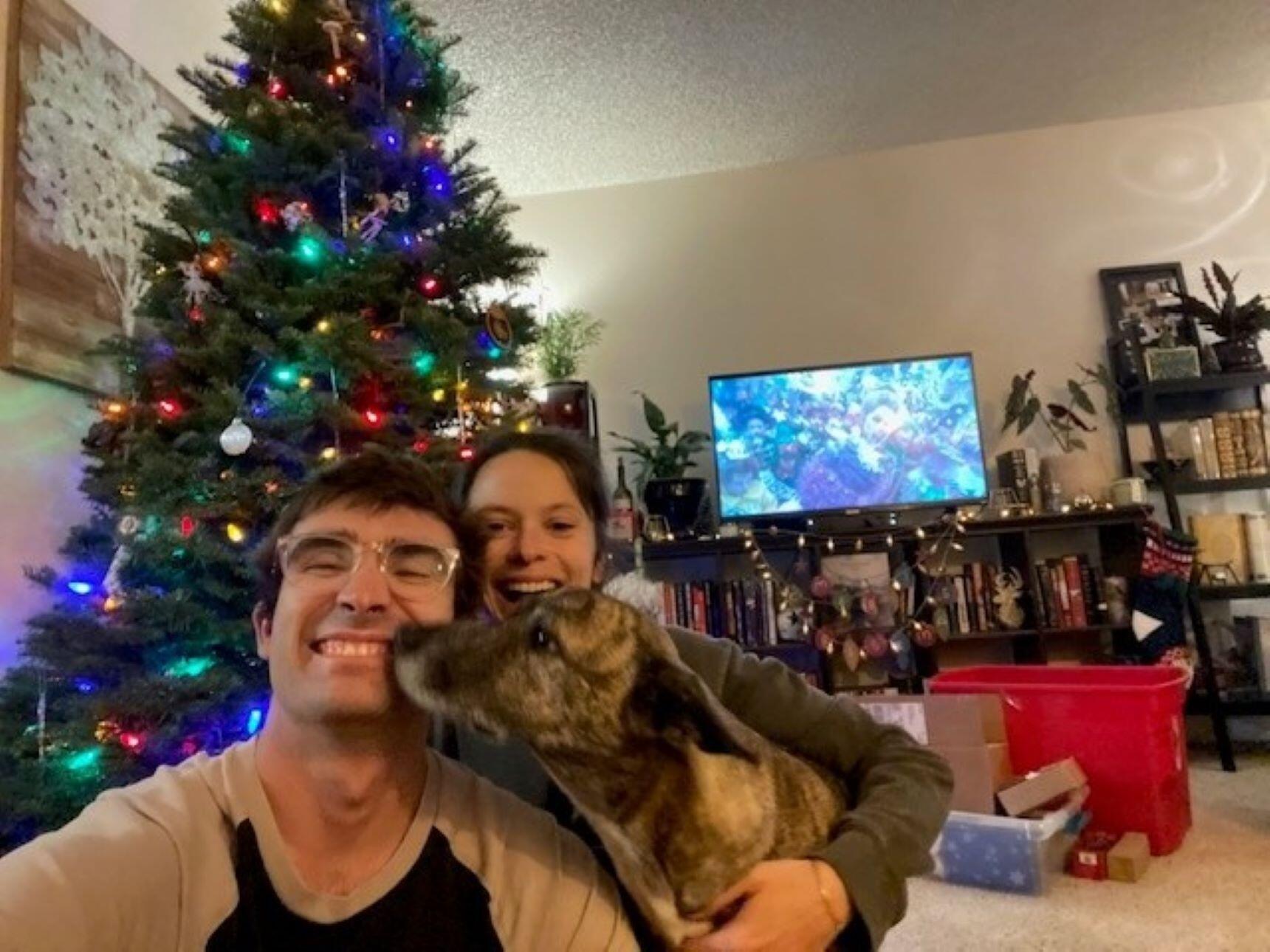 They spent their first real Christmas together as a family of 3. 