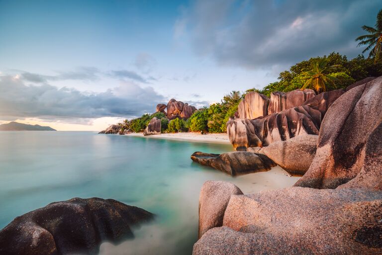 Best honeymoon destination - seychelles honeymoon gorgeous bay photos of sea