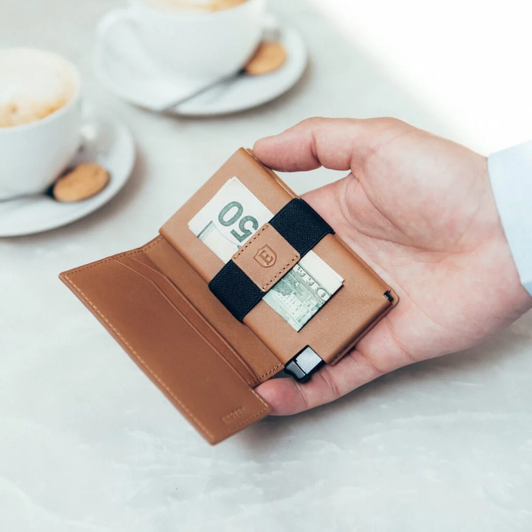 Leather Smart Wallet