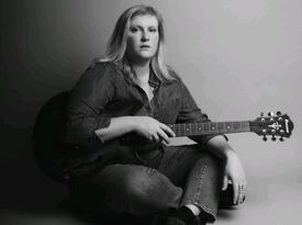Helen Campbell - Acoustic Guitarist - Greenville, SC - Hero Gallery 1
