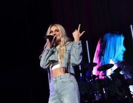 51 Best Kelsea Ballerini Song Lyrics to Quote in Your Instagram Captions