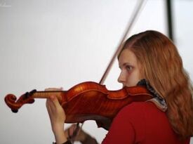 Olya Prohorova - Violinist - Chicago, IL - Hero Gallery 1