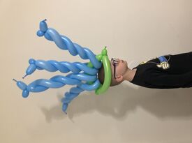 Mr. Christian Balloons! - Balloon Twister - Cuyahoga Falls, OH - Hero Gallery 4