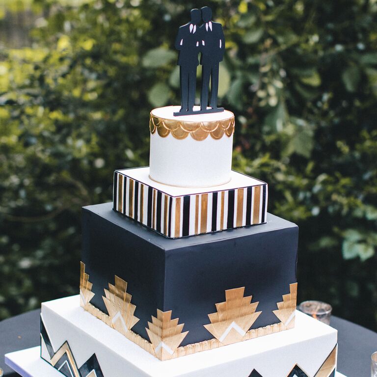 Black And Gold Birthday Cake Ideas 2022/Birthday Cake Ideas/Black Cake/Golden  Cake/New Cake Design 