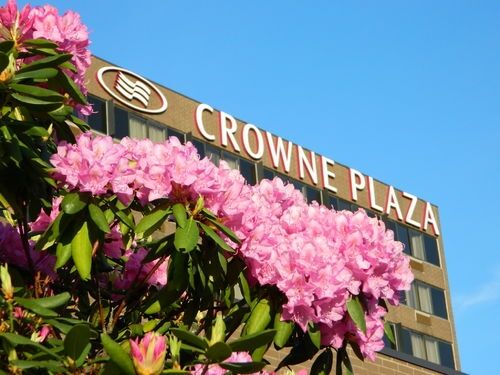 Crowne Plaza Danbury  Reception Venues  Danbury  CT 