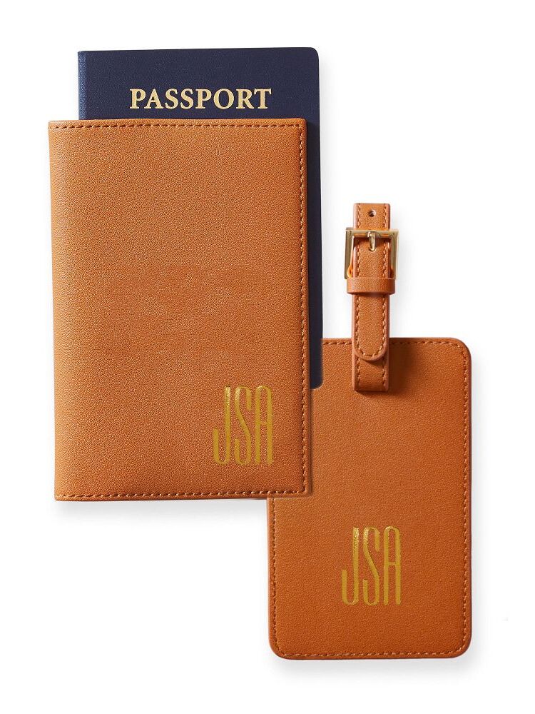 Customized luggage tag and passport case from Mark & Graham