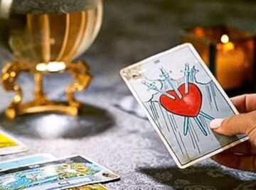 Sylvias Psychic Insight - Tarot Card Reader - Portland, OR - Hero Main