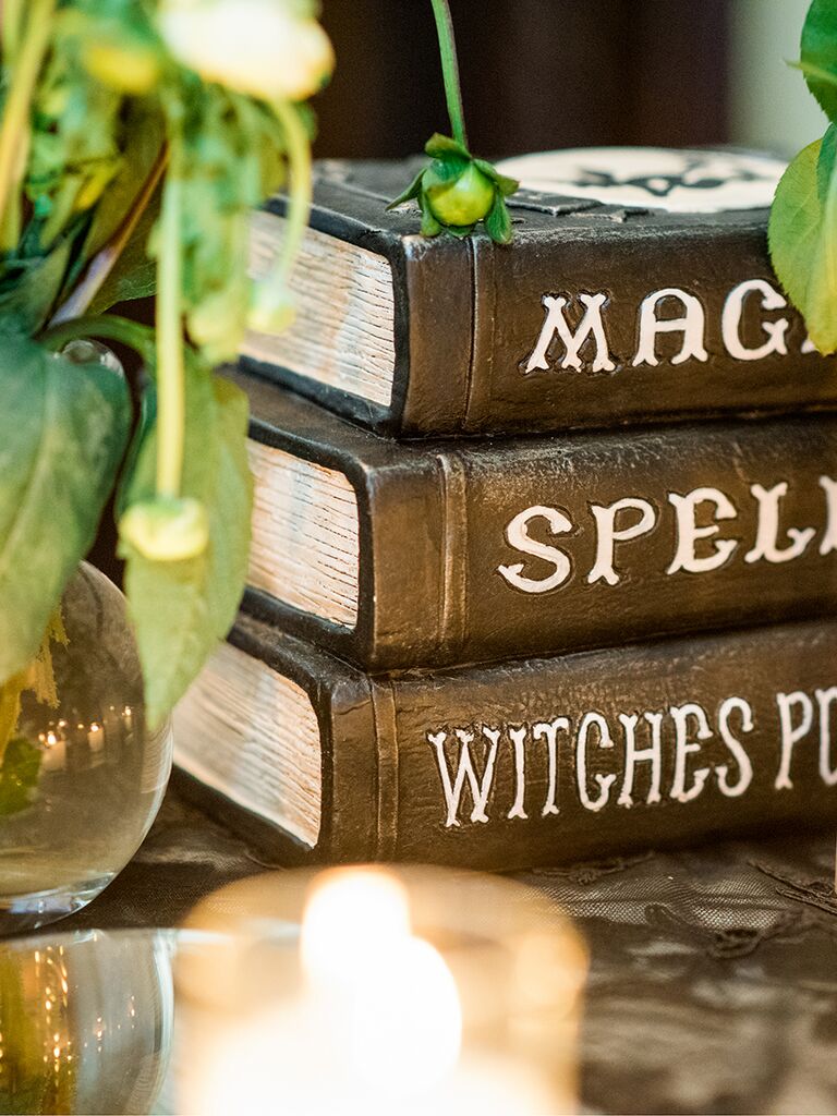 13 Stylish Halloween Wedding Ideas For Your Ceremony And Reception