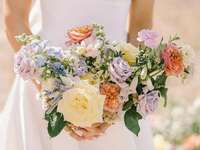 36 Rose Wedding Bouquet Ideas That Bring the Romance