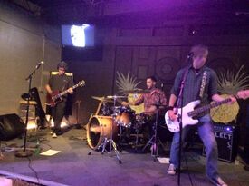 The Selects - Rock Band - Vincennes, IN - Hero Gallery 2