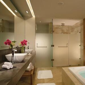 Gallery Photo 14