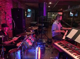 Big Time Dueling Pianos - Dueling Pianist - Kansas City, MO - Hero Gallery 2