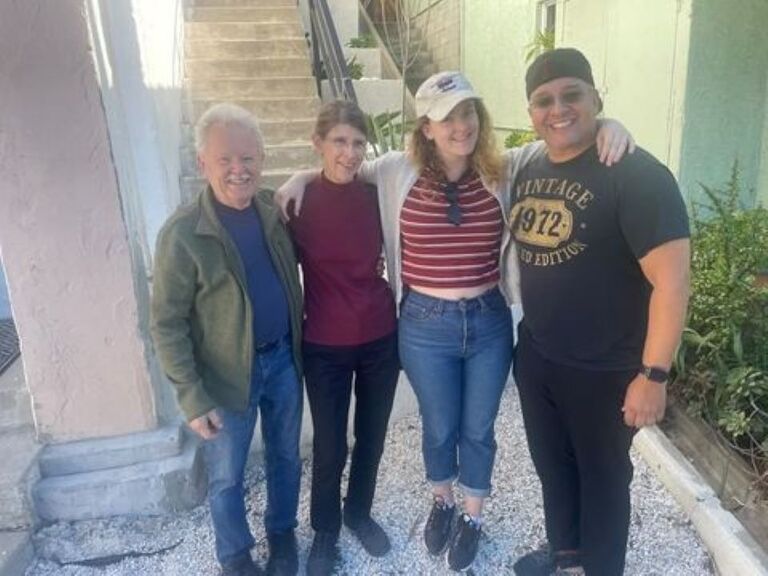 Danielle and Jeremy shared their favorite spots and created new ones with their loved ones. Danielle was thrilled to finally meet Jeremy's father, Peter, and stepmother, Prue, who flew in from Ohio for a week-long visit. ✈️ Excited to show off her city, Danielle kicked off their adventure with a trip to the beautiful Huntington Library in Pasadena, California. 📚🌸 The family marveled at the stunning gardens and impressive art collections. 🎨 Afterward, they made a stop at Jeremy's cousin Kathleen's place, which turned out to be quite the artist's nest. 🖌️ The week was filled with laughter, exploration, and unforgettable memories, as Danielle and Jeremy shared their favorite spots and created new ones with their loved ones. 😄📸