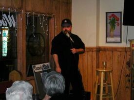 Joe Roberts - Comedian - Osceola, WI - Hero Gallery 4