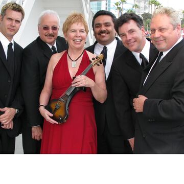 Susie Hansen Latin Band - Latin Band - Los Angeles, CA - Hero Main