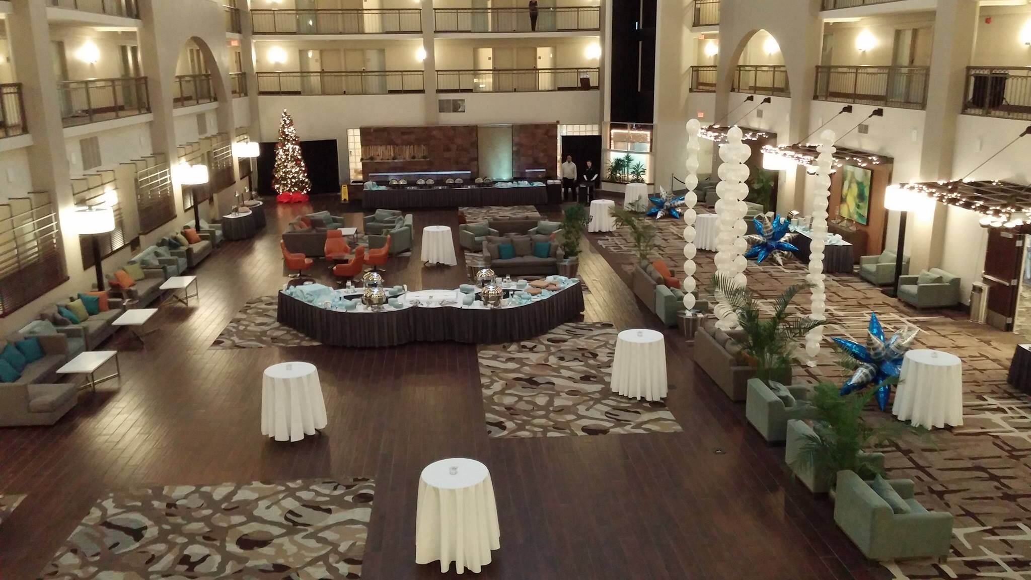 Embassy Suites by Hilton Cincinnati Northeast Blue Ash | Reception