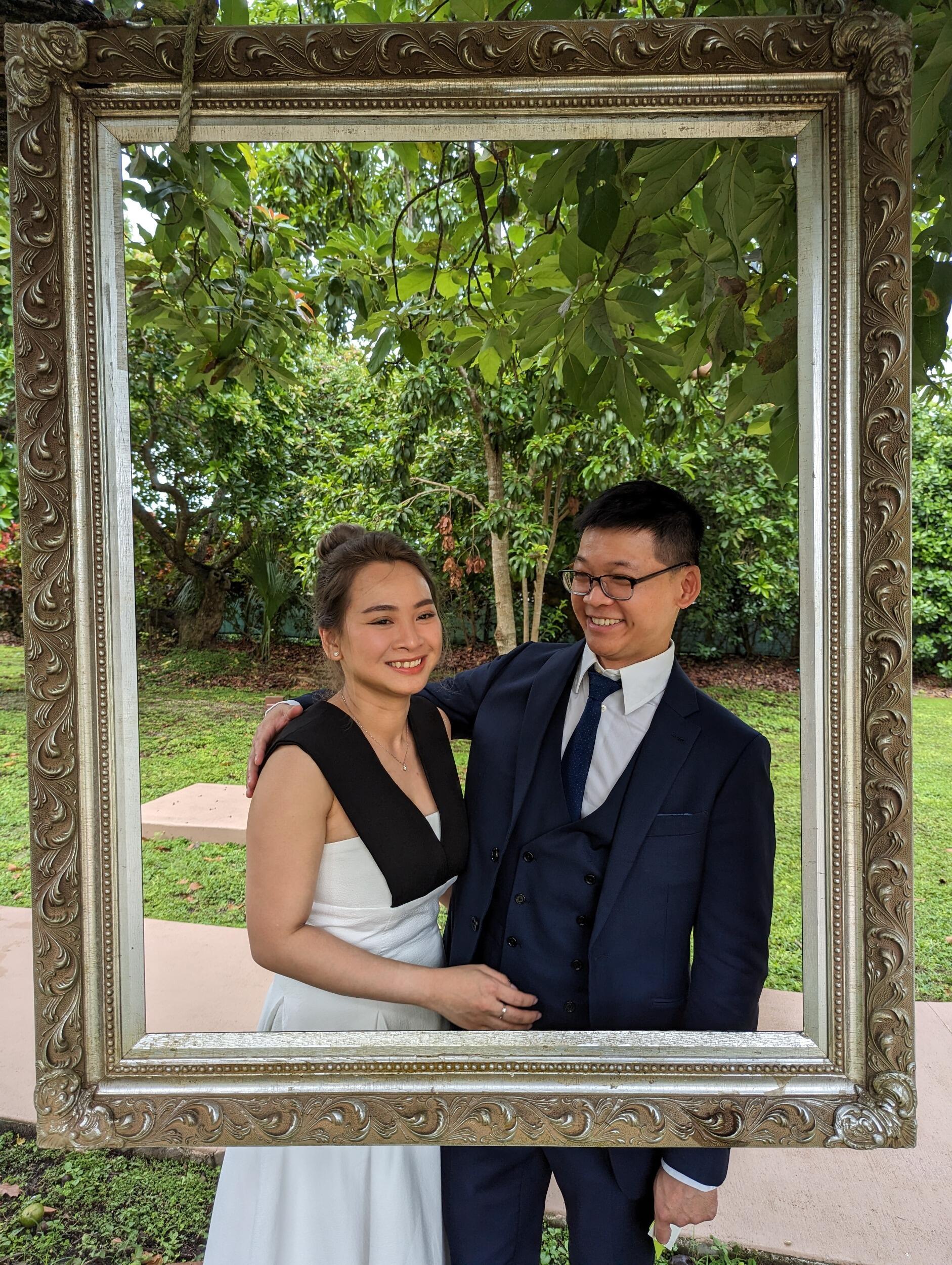 We attended our friend's wedding (Linda and Tom) in Miami, FL. We had fun taking creative photos together.