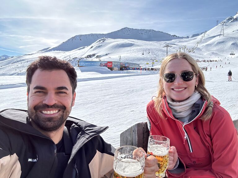 We continued to grow together, with Maren patiently teaching Bruno to snowboard..