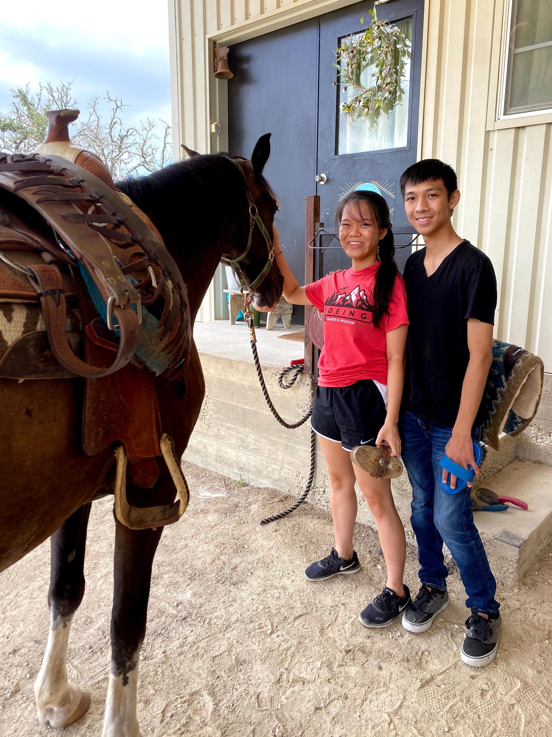 Chris and Joyce go on their first trip together to Fredericksburg (TX wine country!), where he starts thinking about when he will propose. 