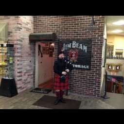 Worcester's Bagpiper, profile image