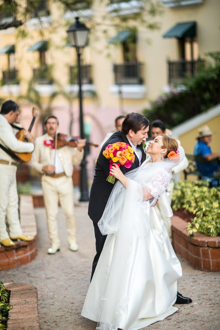 A Traditional Destination Wedding At Hotel El Convento In Old San