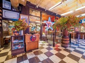 Hill Country Barbecue Market - Restaurant - Restaurant - New York City, NY - Hero Gallery 3