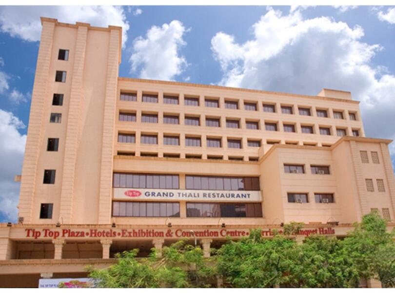 Crystal Hall, Tip top Plaza
Kashish Park, Thane(W),
Maharashtra 
400604