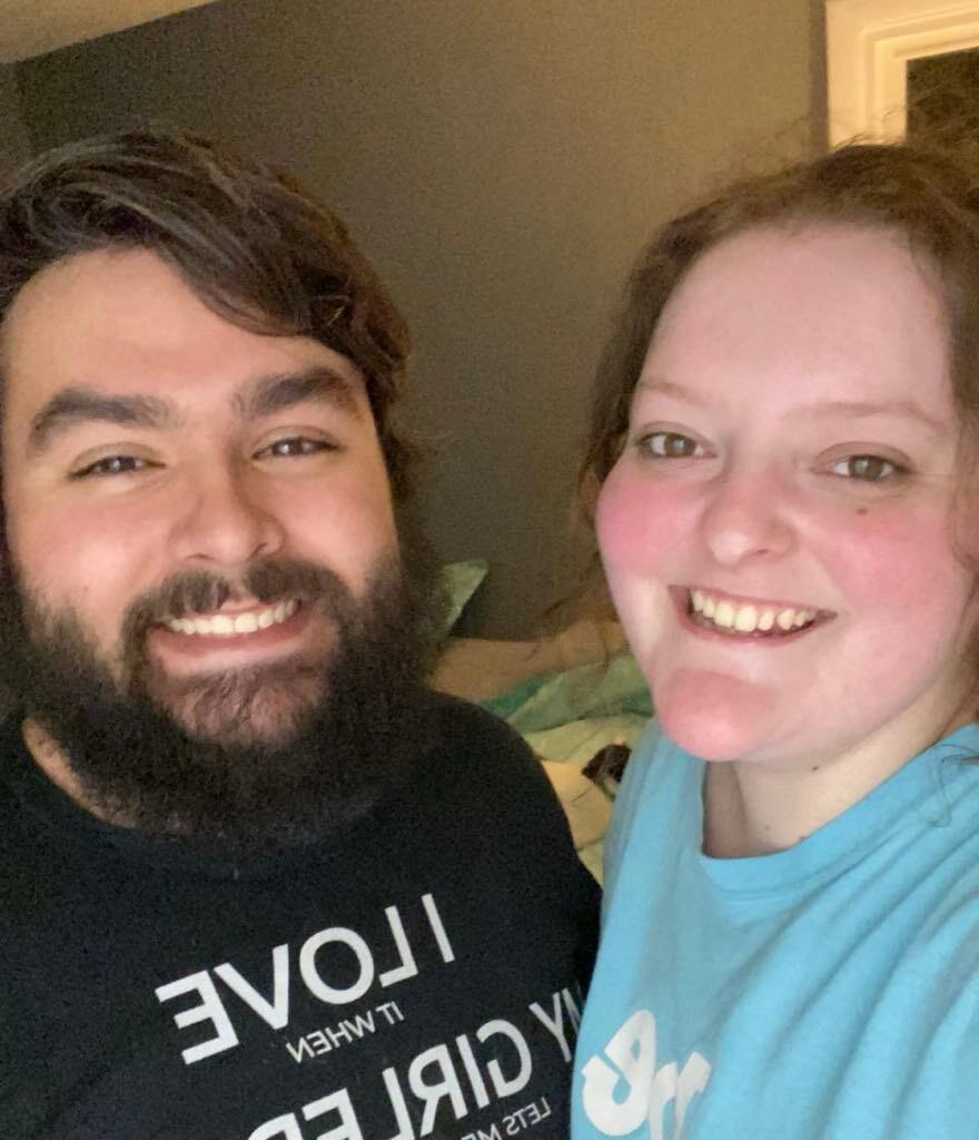 Savannah and Colin left their old apartment for the last time and finished moving into their new home together!