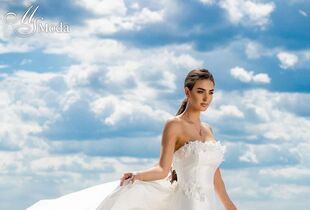 Valen studios hotsell bridal boutique