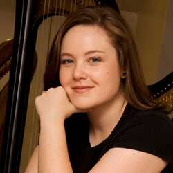 Caroline Reyes, Harpist, profile image