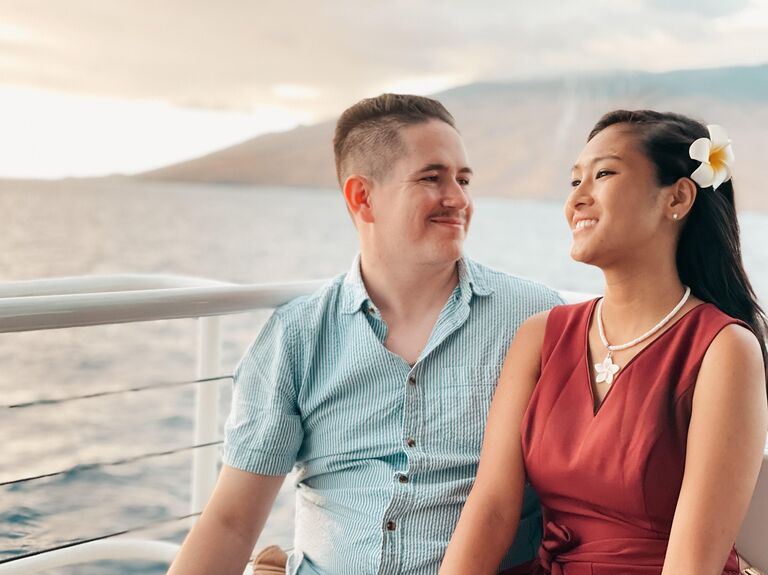 This was the year we decided to spend more time outdoors and with family. We planned our first big family vacation with Jen's cousins. We soaked up the Hawaiian sun, camped in the northern Arizona woods, and hopped around from vineyard to vineyard wine tasting.

Đây là năm chúng tôi quyết định dành nhiều thời gian hơn cho hoạt động ngoài trời và cho gia đình. Chúng tôi lên kế hoạch cho kỳ nghỉ lớn đầu tiên của gia đình với anh em họ của Jen. Chúng tôi tận hưởng ánh nắng Hawaii, cắm trại trong khu rừng phía bắc Arizona và đi vòng quanh từ vườn nho này đến vườn nho khác để nếm thử rượu vang.