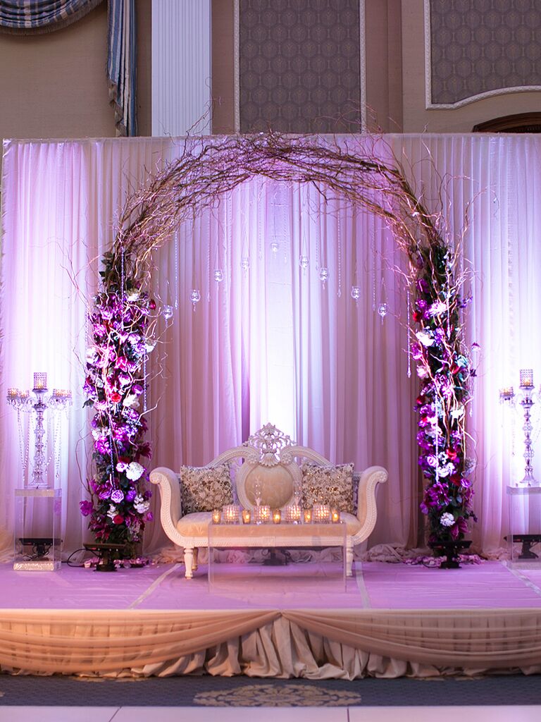 25 Beautiful Unique Wedding Arches   0f5db7db B523 401e B7fe De9f35536942~rs 768.h