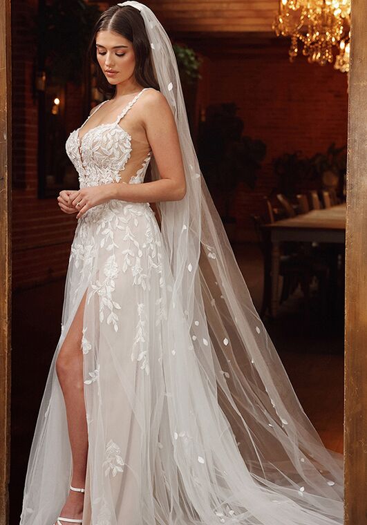 Essense of Australia D4258 Wedding Dress | The Knot