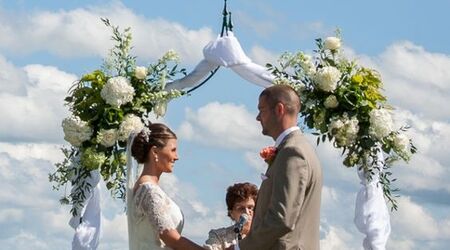 Floral Fantasy  Fleur de lis Floral Design - Event & Wedding Florist in  Skaneateles, NY