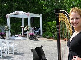 The Modern Harpist - Lauren Baker - Harpist - Danvers, MA - Hero Gallery 4