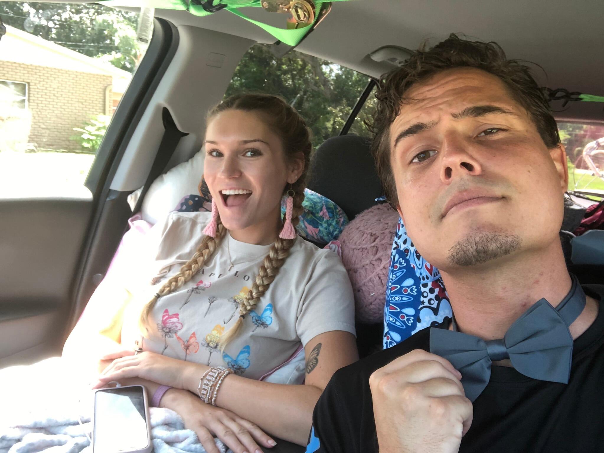 4 month anniversary and FIRST ROADTRIP TOGETHER! Heading to North Kakalaki as Scott would call it!