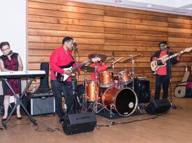 The Crossfire 2 Band With Featured Artist - R&B Band - Bowie, MD - Hero Gallery 4