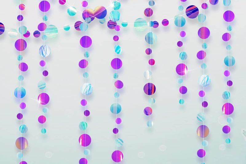 Bubble garland - mermaid party ideas