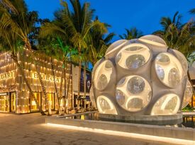 Palm Court Plaza - Private Garden - Miami, FL - Hero Gallery 1