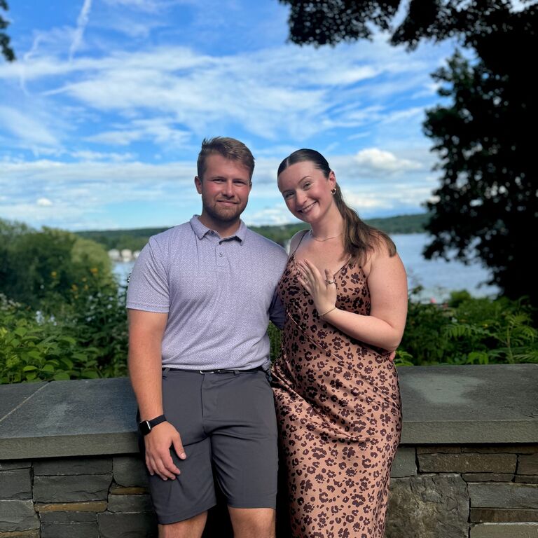 We got engaged!!
